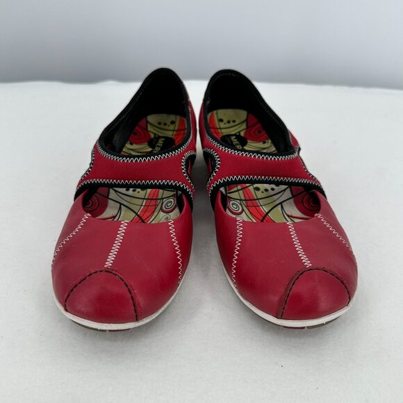 Merrell Women's Red Leather Mary Jane Shoes US Size 7, Performance Foot ware - Picture 9 of 9